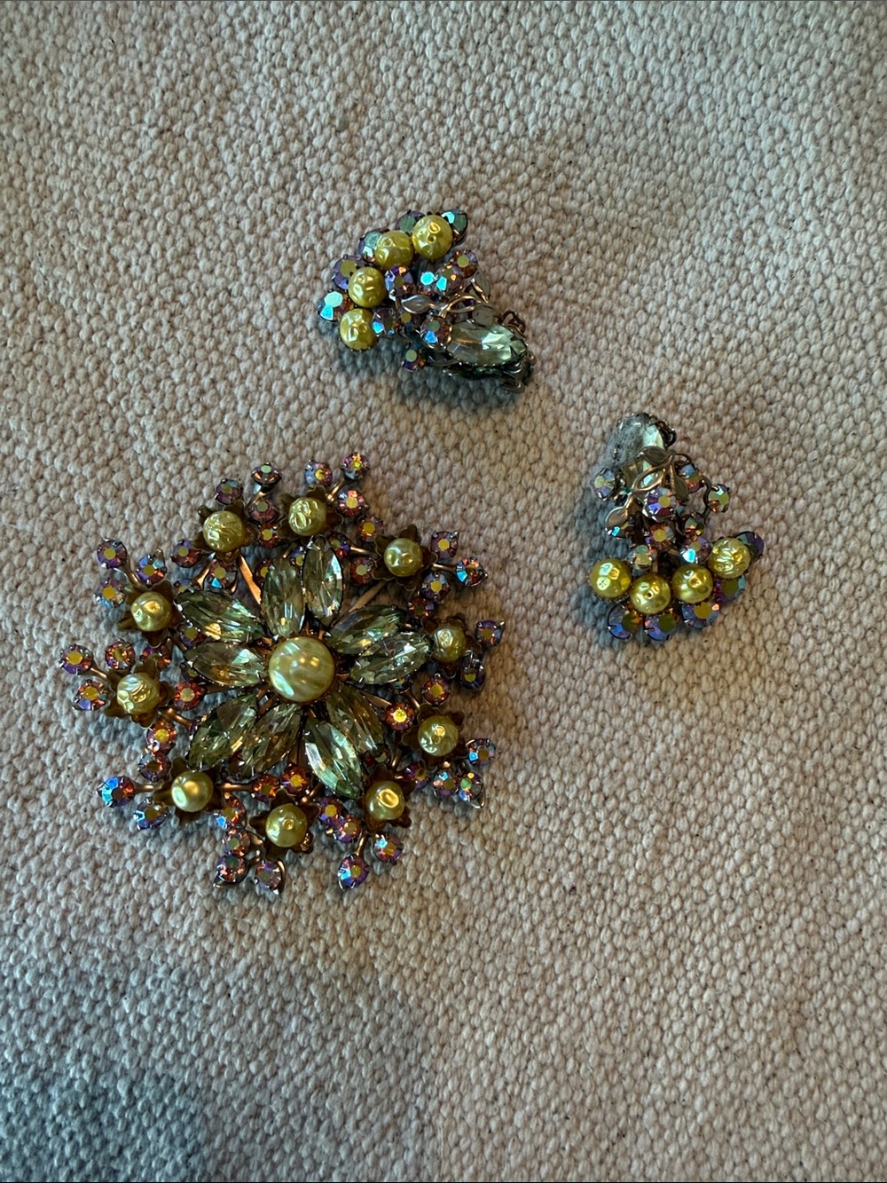 Vintage Style Green Crystal Floral Brooch and Earring Set